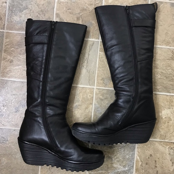 Fly London YOA Wedge Platform Side Zip Boots Women Size 9 1/2 40 Rare HTF - Picture 9 of 16